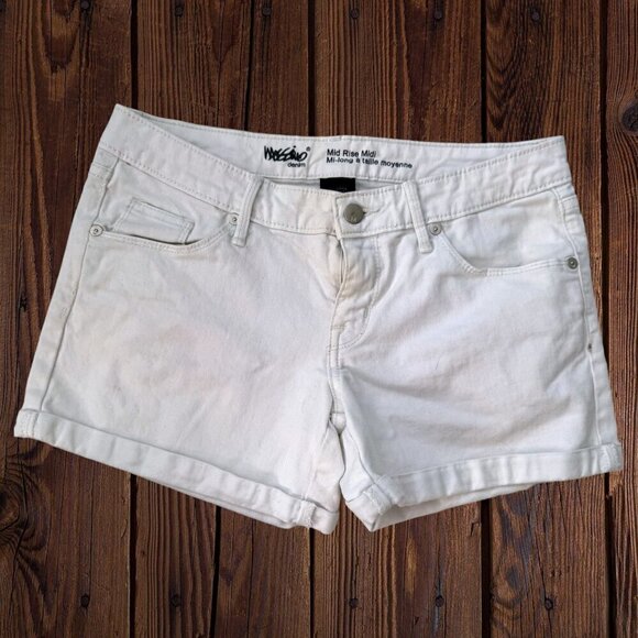MOSSIMO Mid Rise Midi White Cuff Denim Jeans Shorts 4 / 27 - Picture 1 of 4